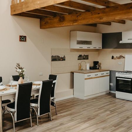 Tm Apartments ทิมิชัวรา ภายนอก รูปภาพ